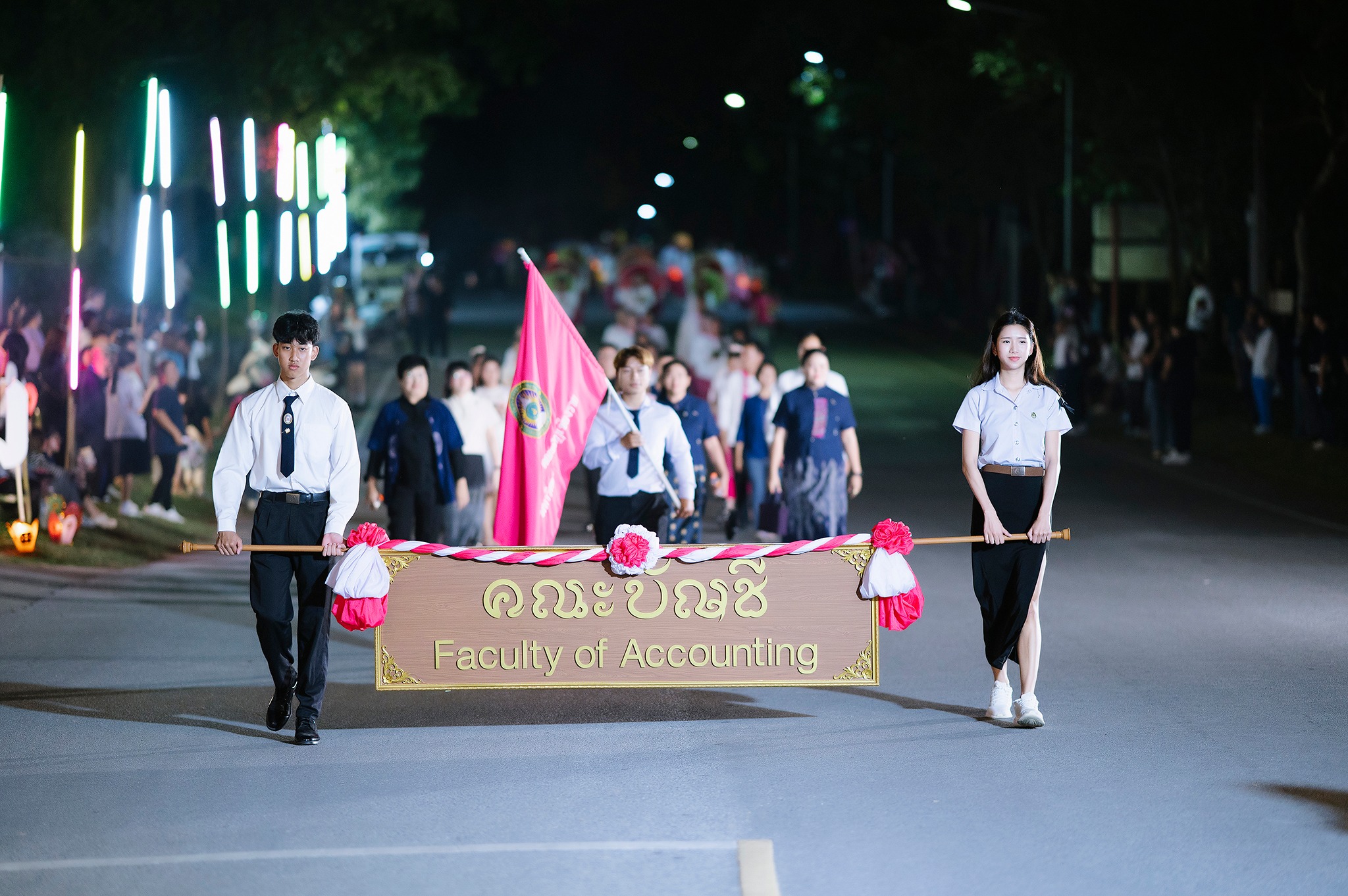 คณะบัญชี ร่วมกิจกรรมงานสืบสานป๋าเวณียี่เป็งล้านนา ประจำปี 2568